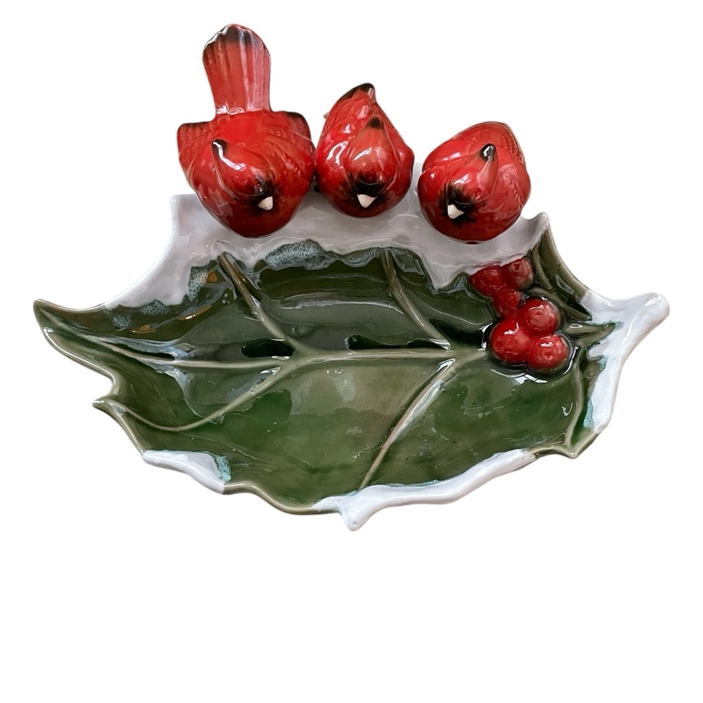 Ceramic Winter Cardinal Bird Figurine Candy Dish tii Collections Vintage Decor